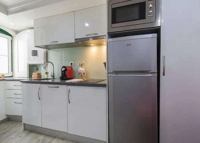 Panteao House In Alfama - With A/c Lisboa