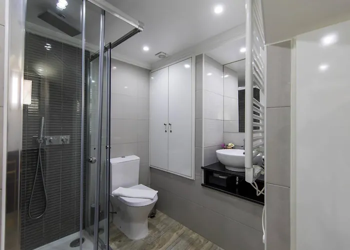 Panteao House In Alfama - With A/c Lisboa