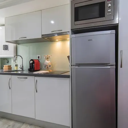 Panteao House In Alfama - With A/c Lisboa