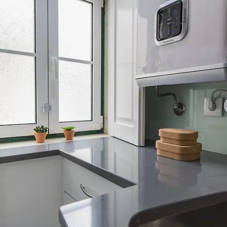 Panteao House In Alfama - With A/c *